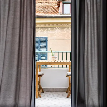 Elegante A Due Passi Dal Mare