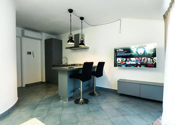 Elegante A Due Passi Dal Mare * Alassio